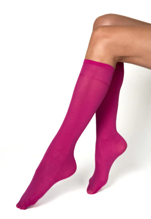 Katrin 40 Den Opaque Knee-High Socks by Veneziana in cardinale hot pink