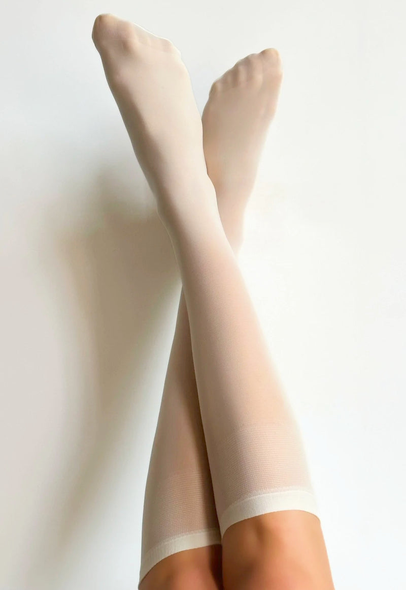 Katrin 40 Den Opaque Knee-High Socks by Veneziana in panna ivory cream