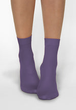 Katrin 40 Denier Opaque Ankle Socks in Lavanda Violet Purple