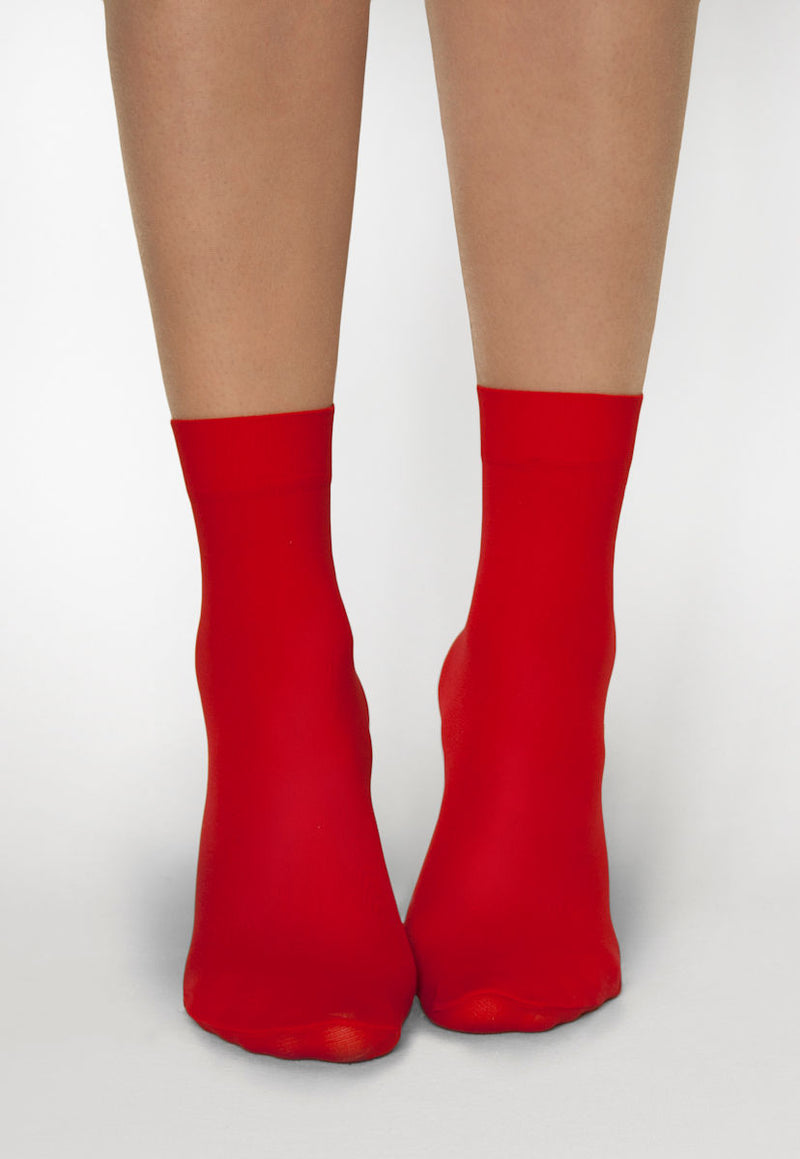 Katrin 40 Denier Opaque Ankle Socks in Rosso Red
