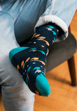Graphic Arrows Patterned Socks in Turquoise, Navy Blue, Orange by More