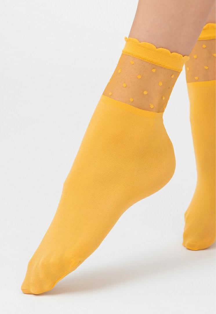Bibbi Polka Dot Patterned Opaque Socks by Veneziana in yellow limone